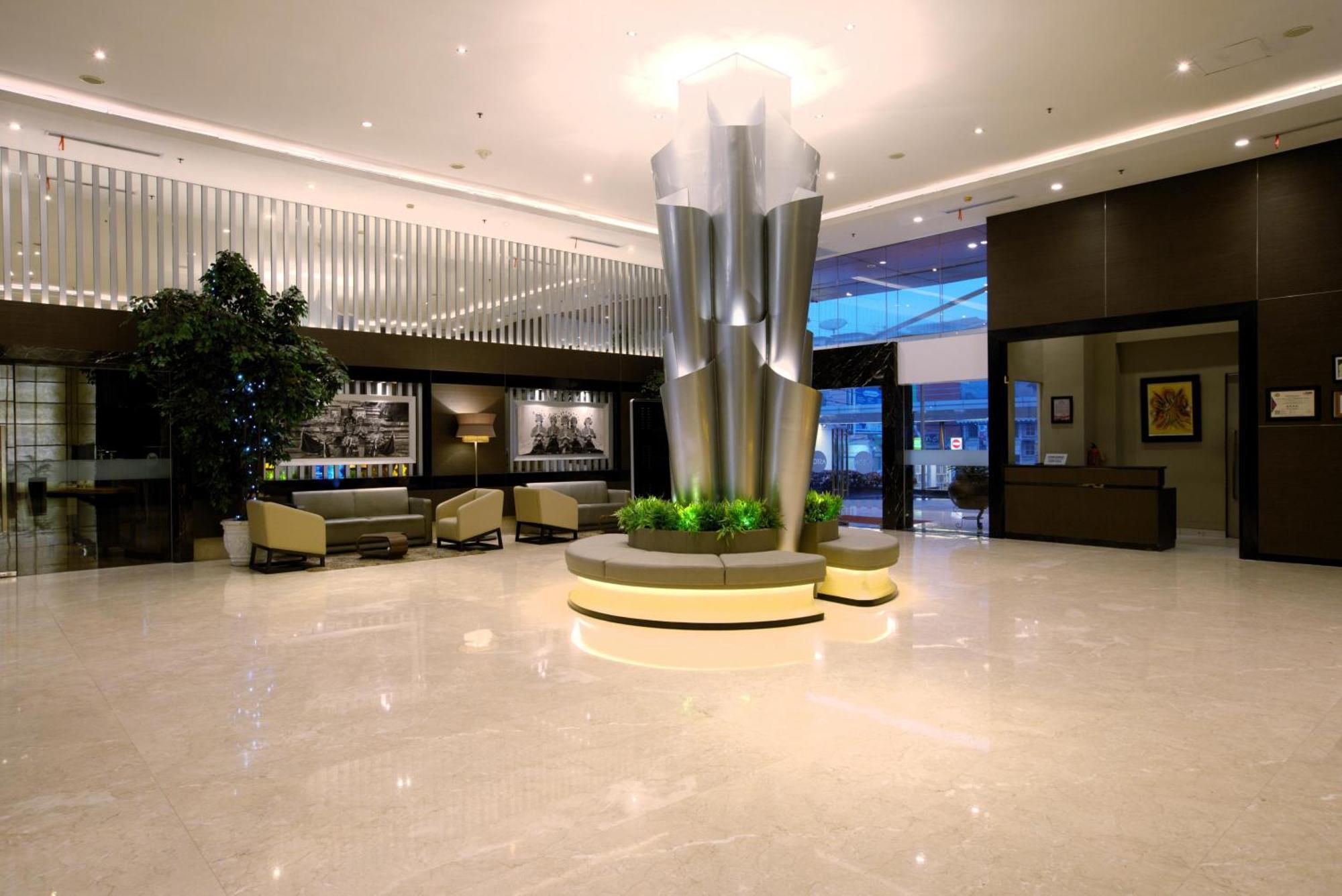 ASTON Jambi Hotel&Conference Center Exterior foto